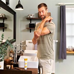 Aloe Propolis Creme til t�rre albuer